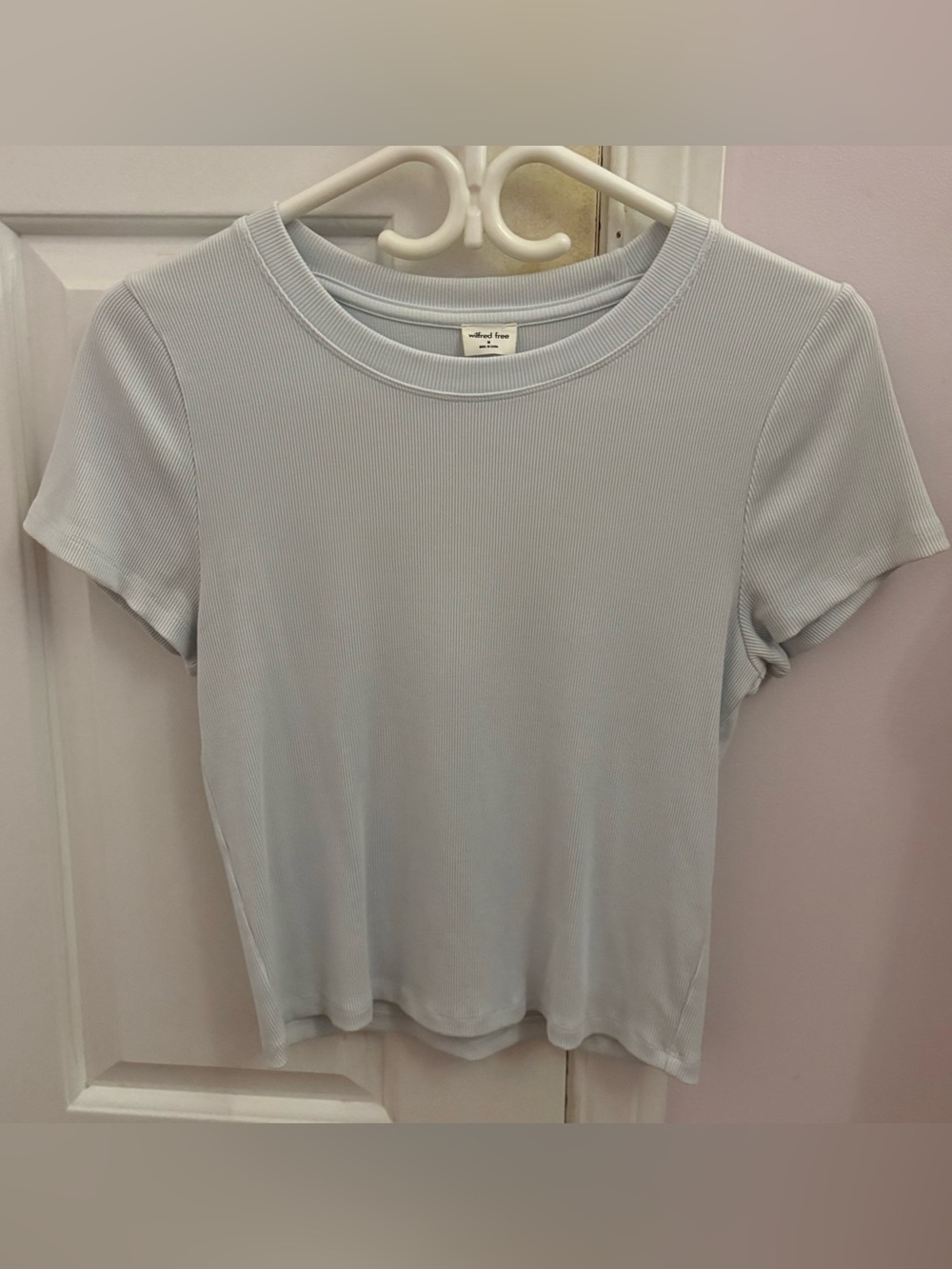 Aritzia (Wilfred) Ribbed T-Shirt